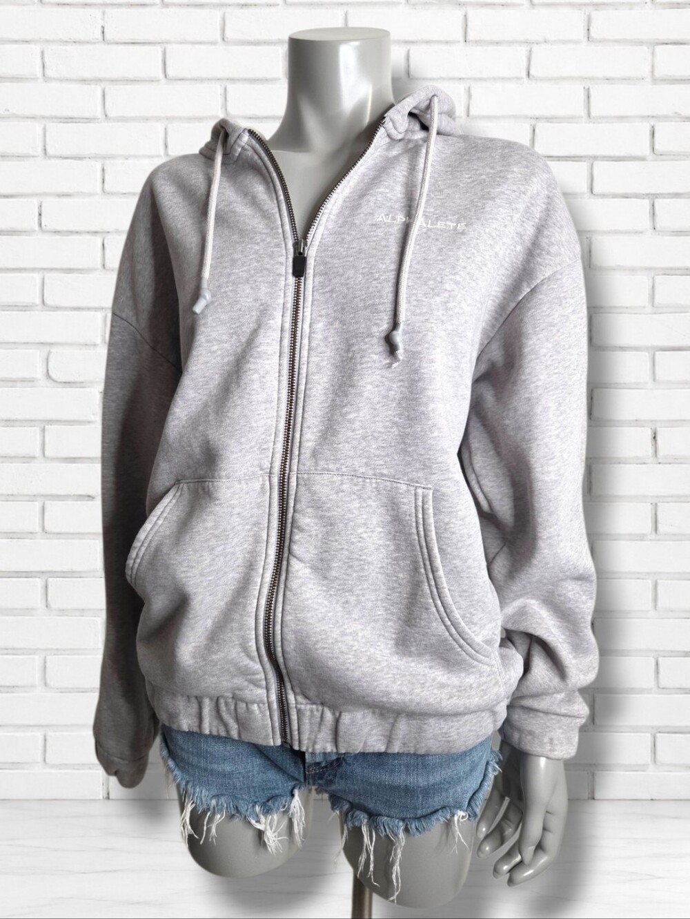 Alphalete Size M Light Heather Grey Zip Up Hoodie